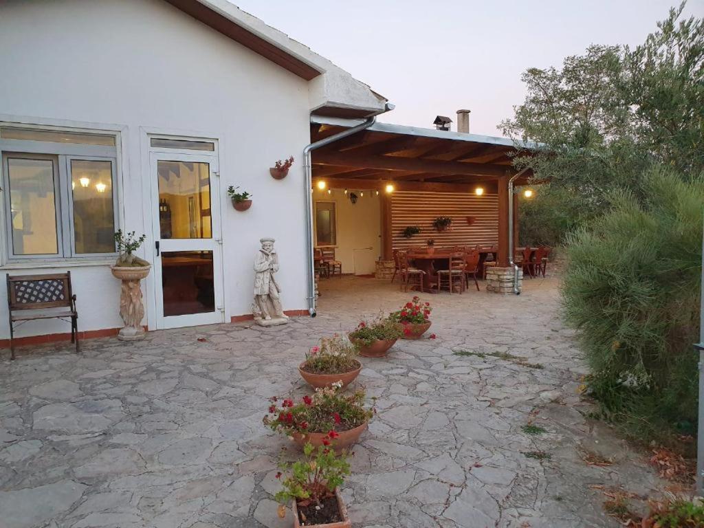 Agriturismo Radici Contadine Bisaccia エクステリア 写真